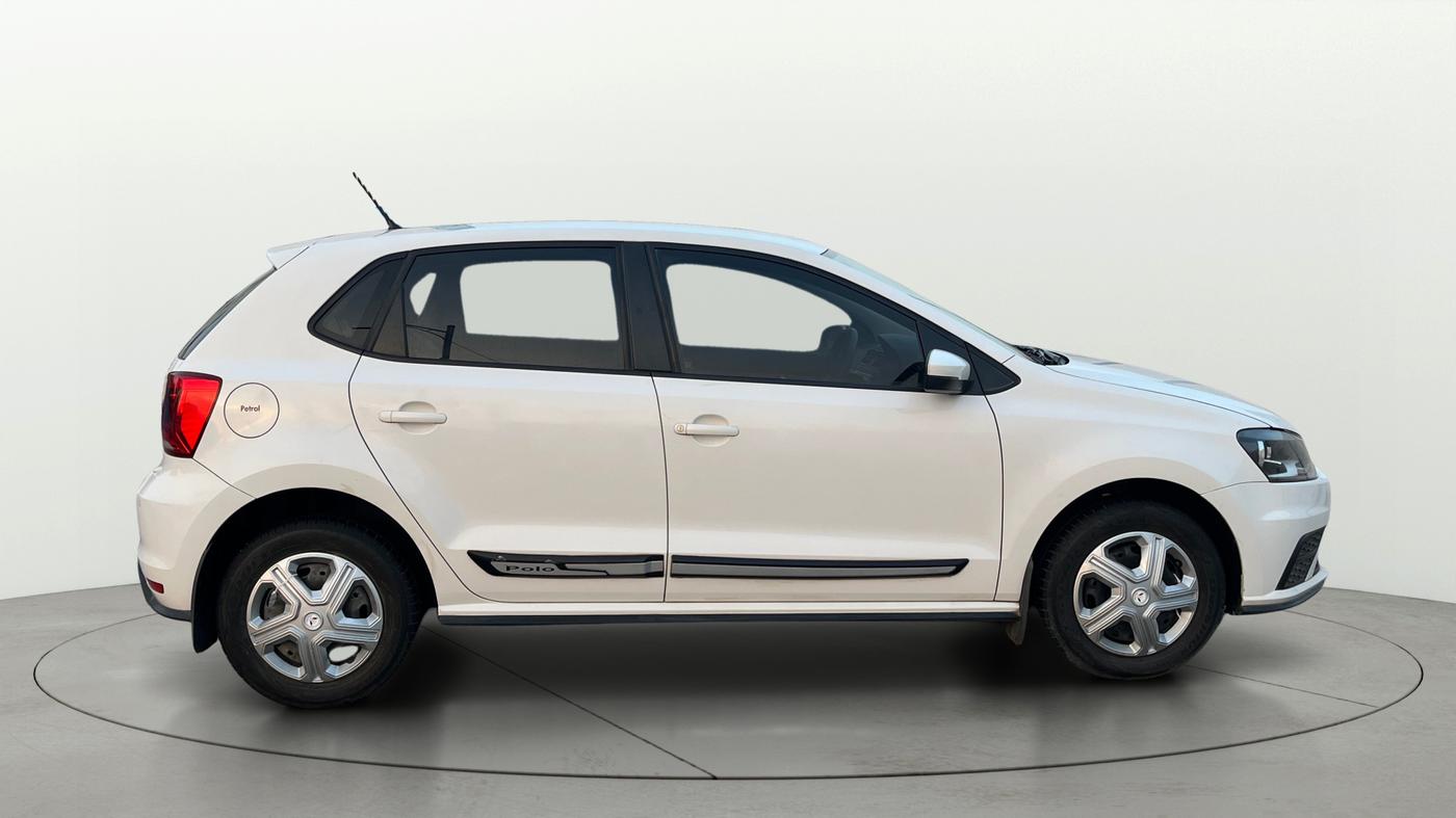 2021 Volkswagen Polo TRENDLINE 1.0L, Petrol, Manual, 32,123 km, Right Side View