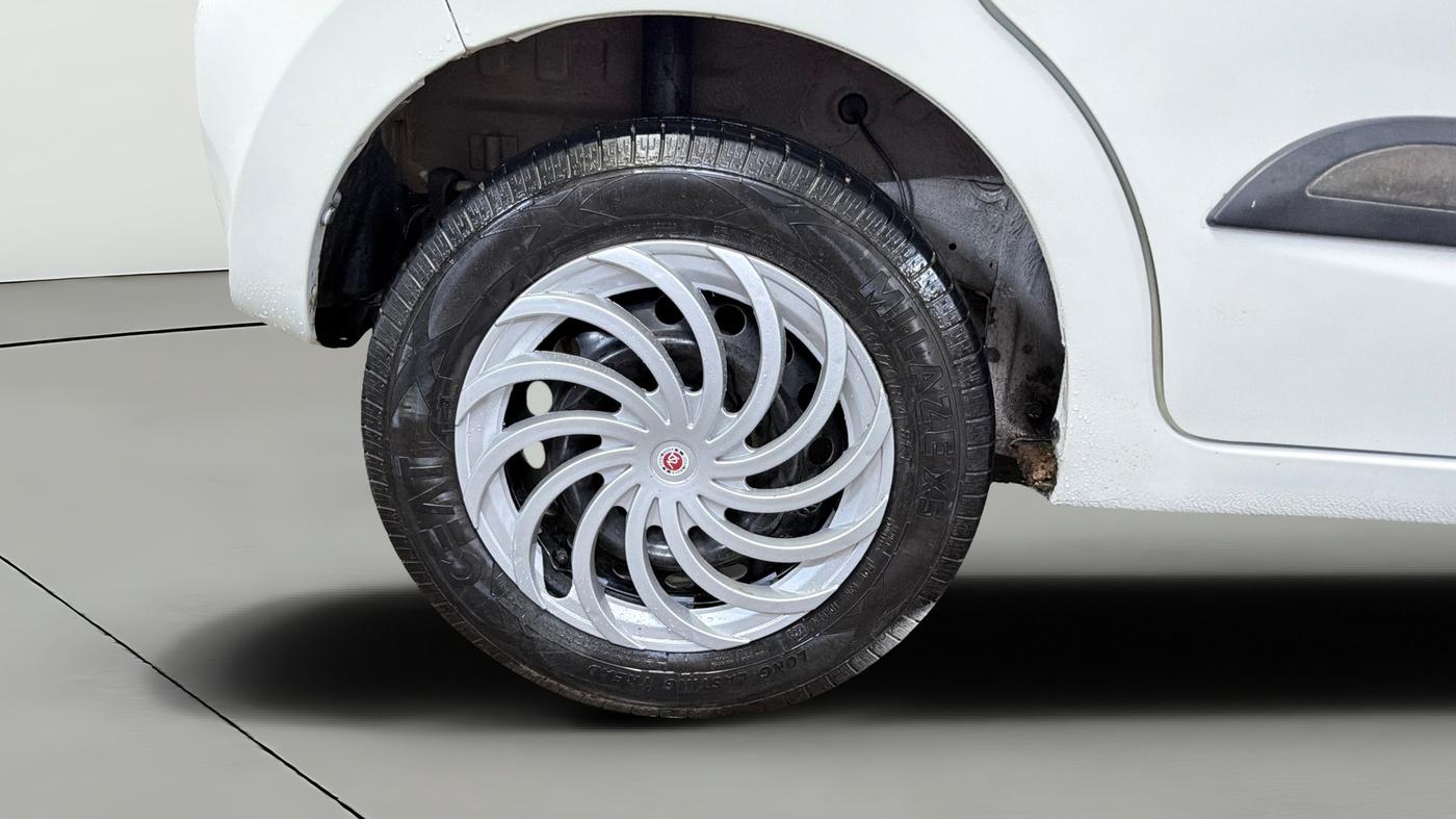 2021 Maruti Celerio VXI CNG, CNG, Manual, 71,580 km, Right Rear Wheel