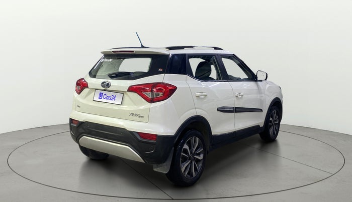 2020 Mahindra XUV300 W8 (O) 1.2 PETROL, Petrol, Manual, 28,357 km, Right Back Diagonal