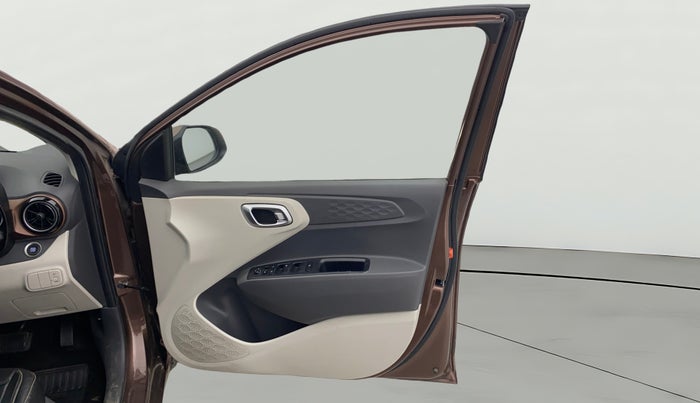 2020 Hyundai AURA SX PLUS 1.2 AMT, Petrol, Automatic, 27,743 km, RHS Front Door