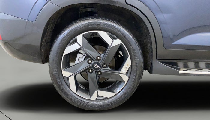 2022 Hyundai ALCAZAR PLATINUM(O) 7STR 1.5 AT, Diesel, Automatic, 36,240 km, Right Rear Wheel