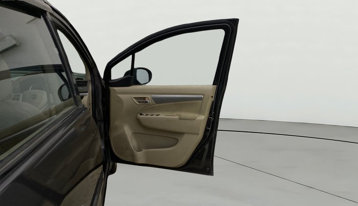 2016 Maruti Ertiga VXI, Petrol, Manual, 35,044 km, RHS Front Door