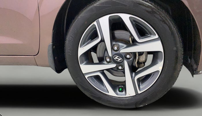 2020 Hyundai AURA SX PLUS 1.2 AMT CRDI, Diesel, Automatic, 94,452 km, Right Front Wheel