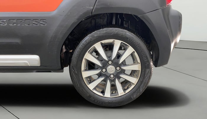 2015 Toyota Etios CROSS 1.2 G, Petrol, Manual, 44,711 km, Left Rear Wheel