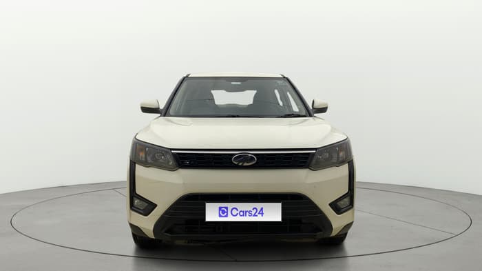 2022 Mahindra XUV300 W4 1.2 PETROL, Petrol, Manual, 91,232 km, Front