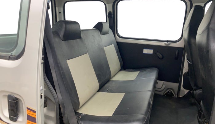 2017 Maruti Eeco 5 STR WITH A/C+HTR, Petrol, Manual, 12,281 km, Right Side Rear Door Cabin