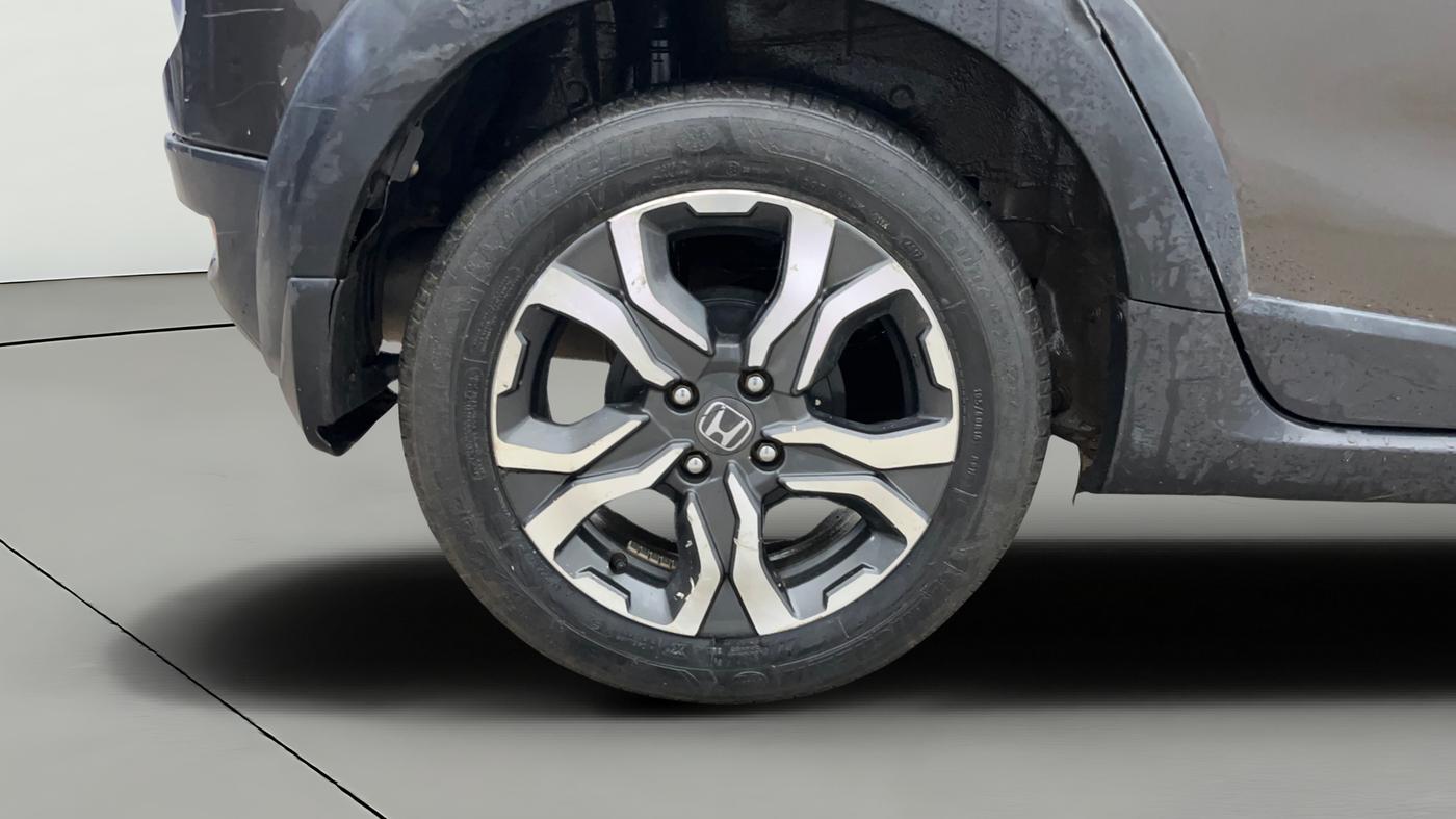 2018 Honda WR-V 1.5L I-DTEC VX MT, Diesel, Manual, 74,119 km, Right Rear Wheel