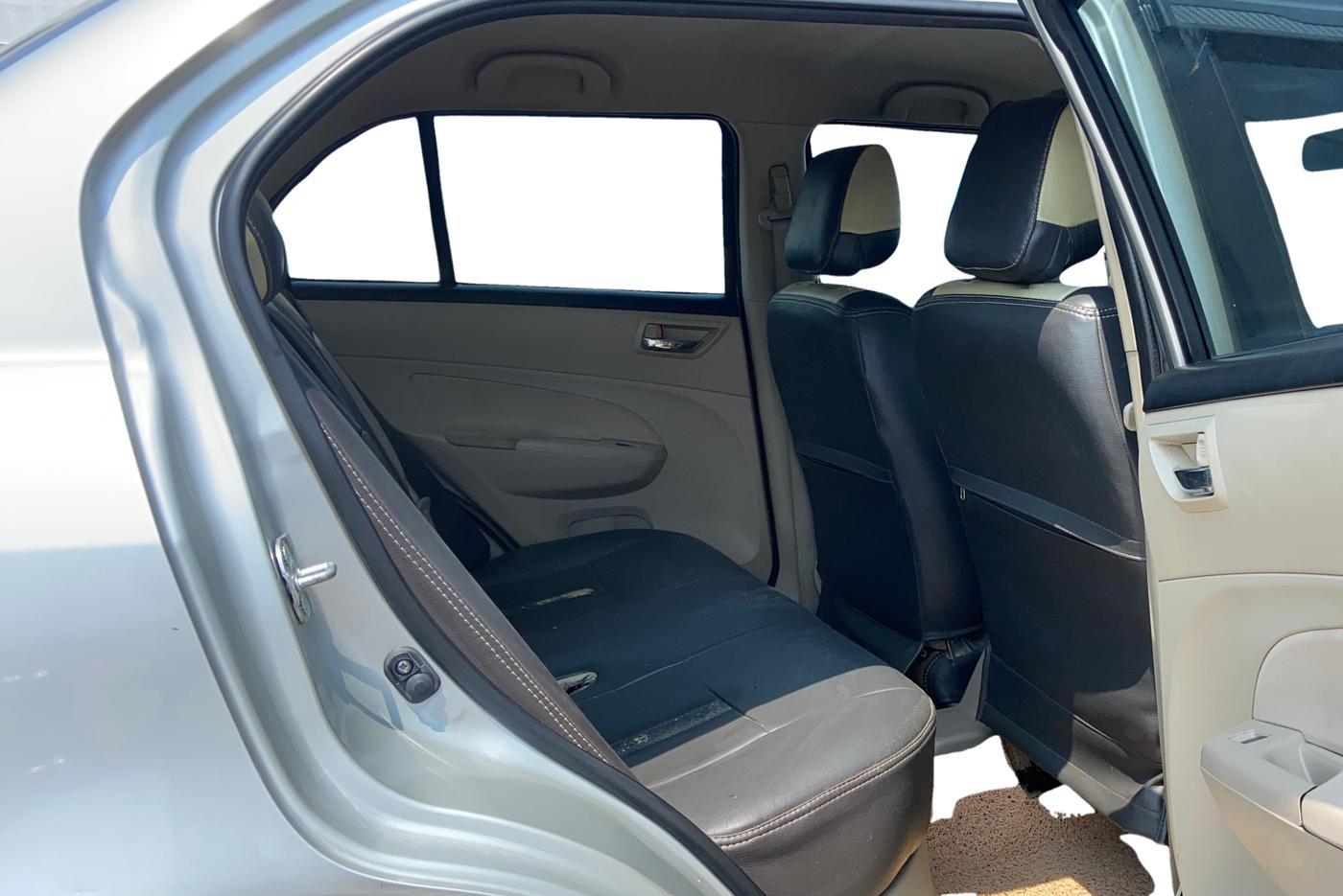 2015 Maruti Swift Dzire ZXI, Petrol, Manual, 76,554 km, Right Side Rear Door Cabin