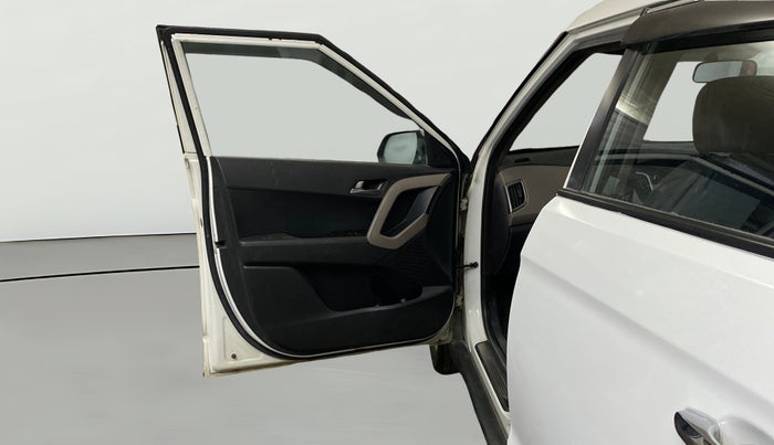 2017 Hyundai Creta SX PLUS 1.6 PETROL, Petrol, Manual, 96,417 km, LHS Front Door