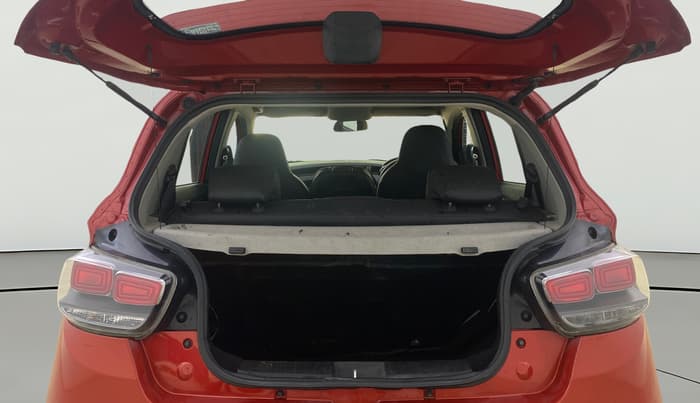 2017 Mahindra KUV 100 NXT K8 P 6 STR, Petrol, Manual, 19,051 km, Boot Open Zoomed View