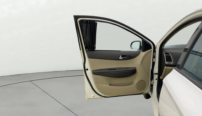 2014 Hyundai i20 ASTA 1.2, Petrol, Manual, 79,598 km, LHS Front Door