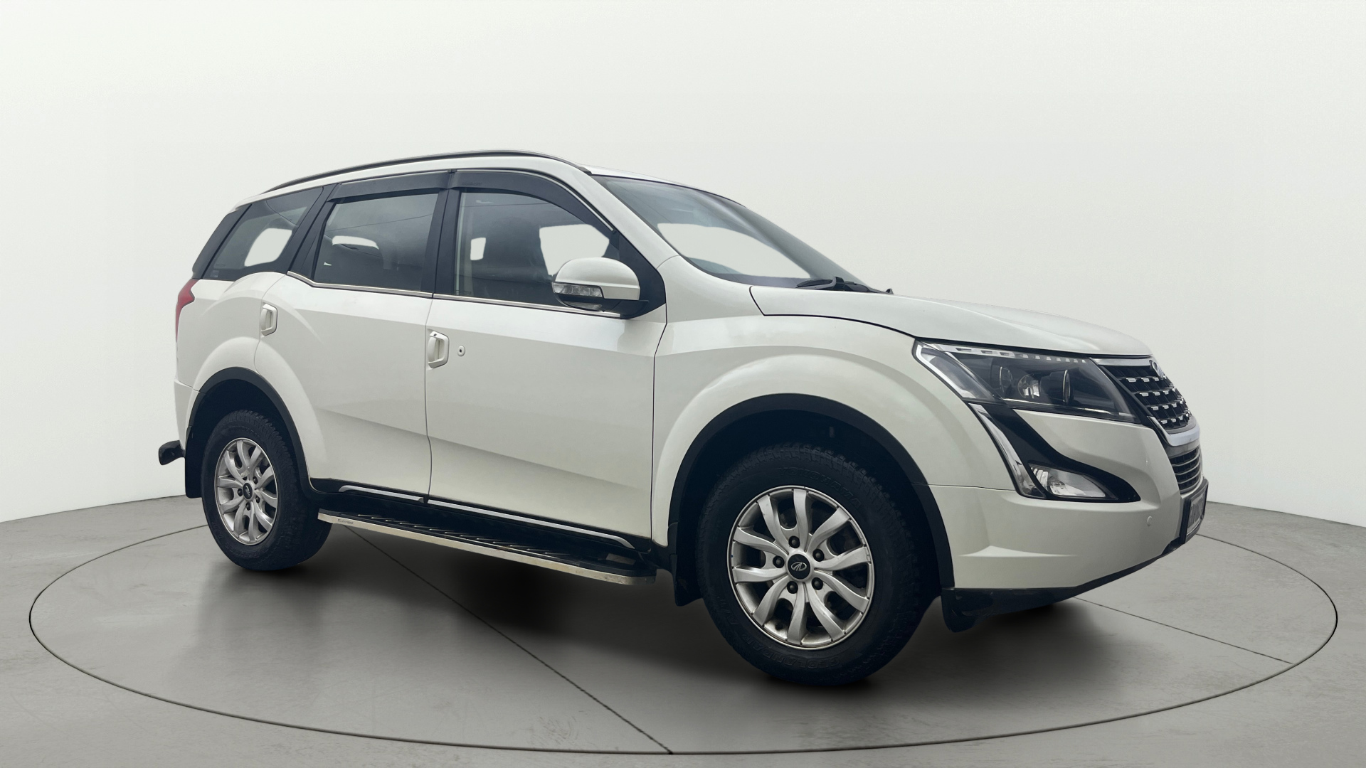 2019 Mahindra XUV500 2020-2021 W9 AT 2019 Mahindra XUV500 2020-2021 W9 AT