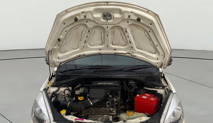 2018 Tata Tiago XZ PETROL, Petrol, Manual, 60,230 km, Open Bonet