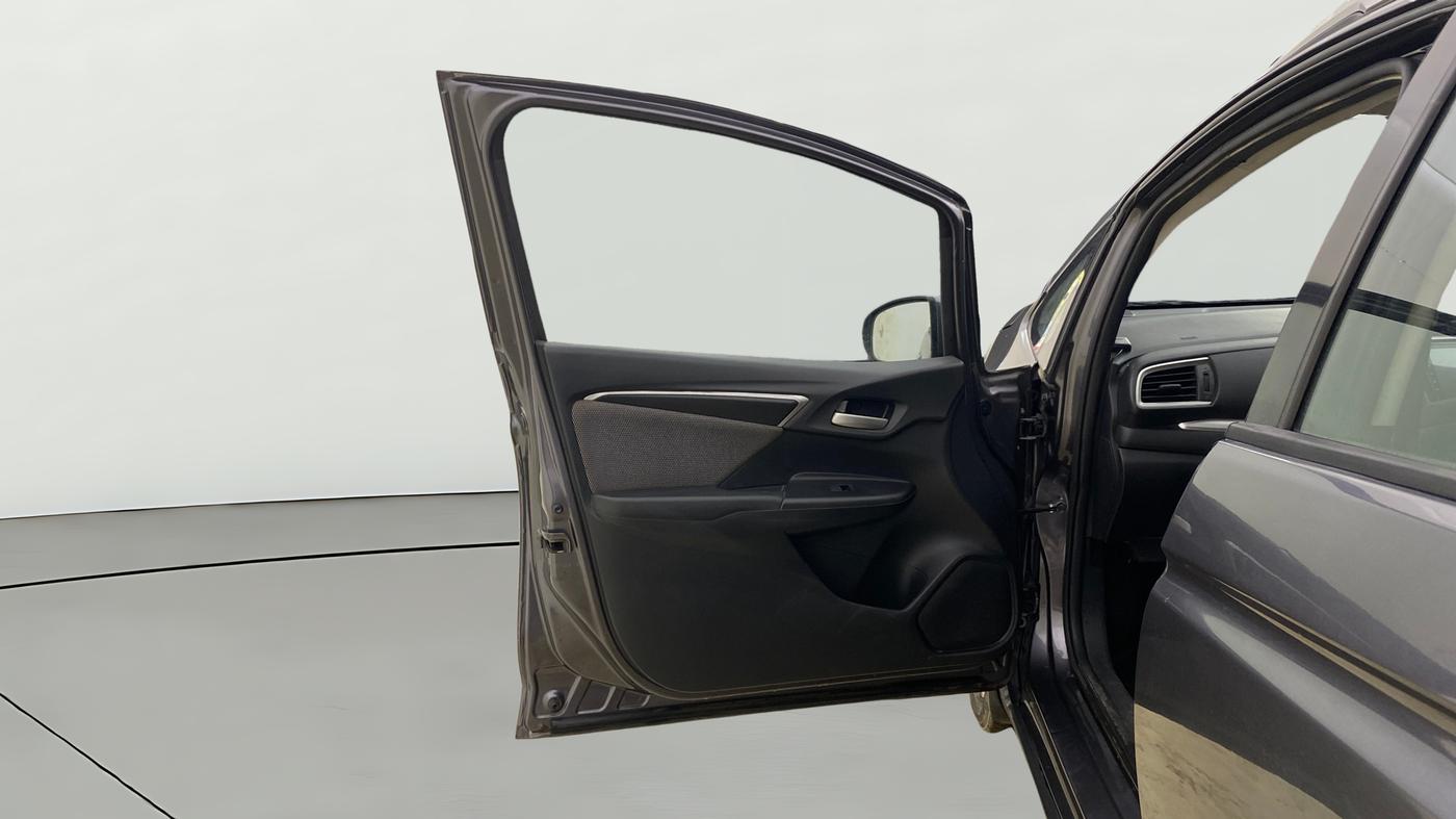 2018 Honda WR-V 1.2L I-VTEC VX MT, CNG, Manual, 84,427 km, LHS Front Door