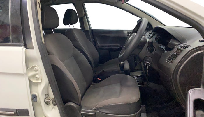 2017 Tata Bolt XE QUADRAJET, Diesel, Manual, 56,961 km, Right Side Front Door Cabin