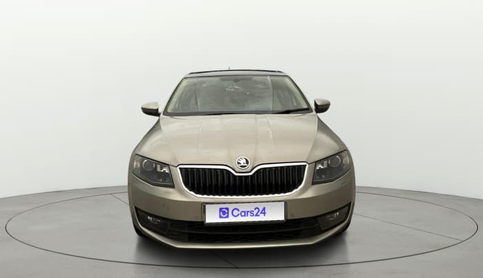 2017 Skoda Octavia STYLE PLUS AT 1.8 TSI, Petrol, Automatic, 1,03,026 km, Front