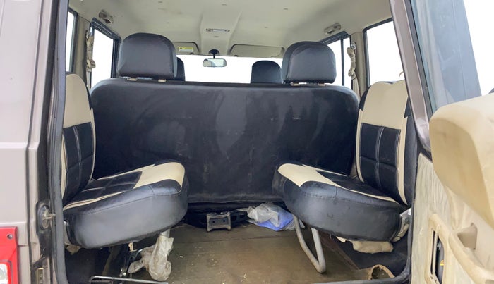 2022 Mahindra Bolero B6 (O), Diesel, Manual, 53,843 km, Third Seat Row ( optional )
