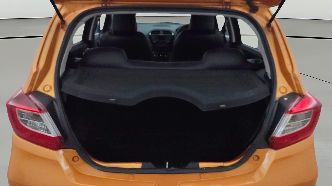 2017 Tata Tiago XZ PETROL, Petrol, Manual, 73,134 km, Boot Open Zoomed View