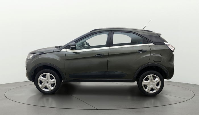 2020 Tata NEXON XM PETROL, Petrol, Manual, 1,48,985 km, Left Side