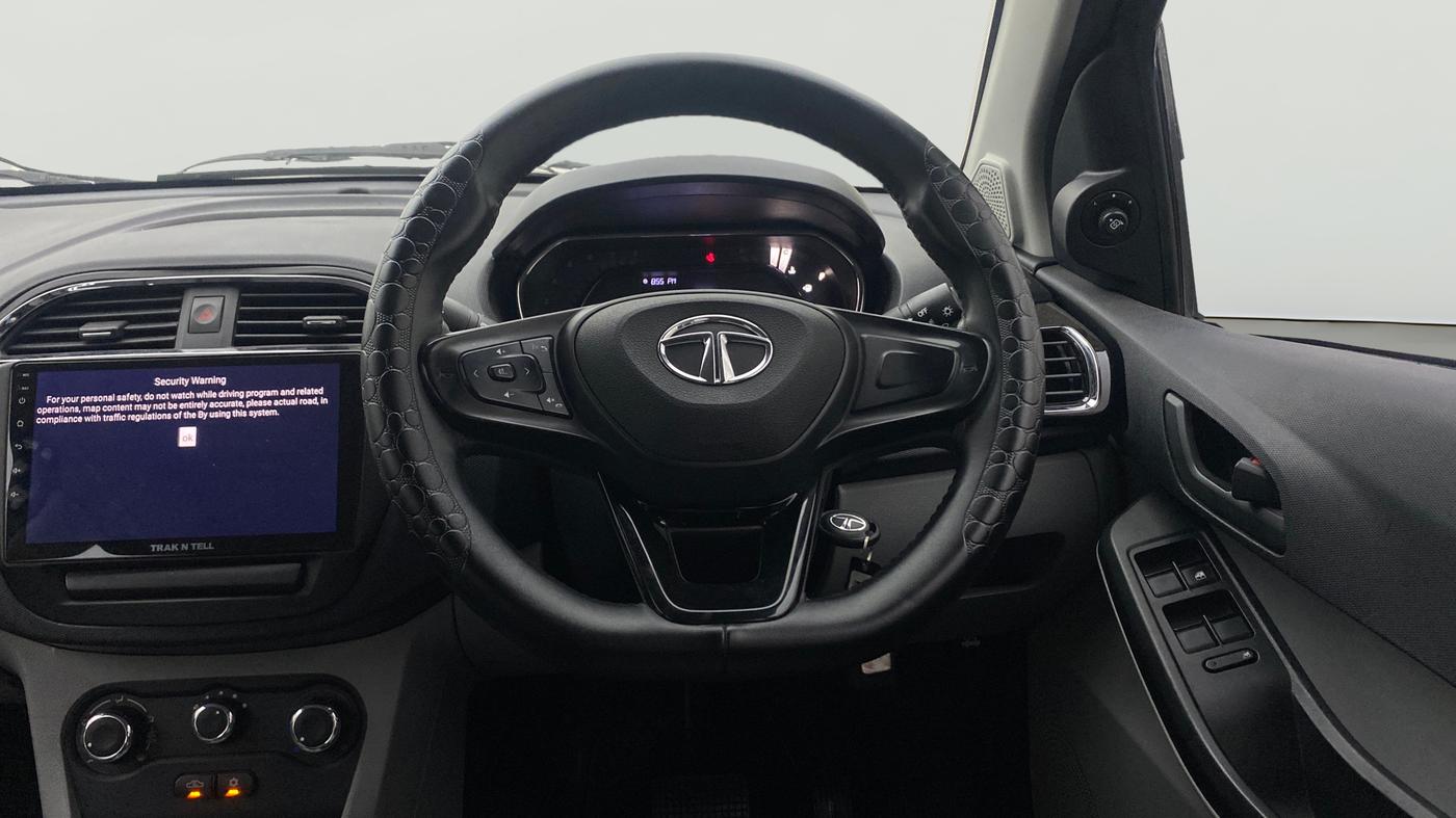 2022 Tata Tiago XTA PETROL, Petrol, Automatic, 47,883 km, Steering Wheel Close Up