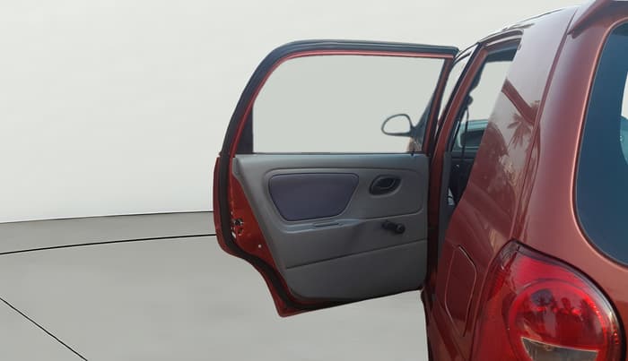 2014 Maruti Alto K10 VXI, Petrol, Manual, 32,107 km, LHS Rear Door