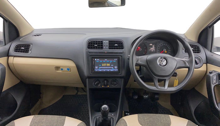 2017 Volkswagen Ameo COMFORTLINE 1.2L, CNG, Manual, 95,155 km, Dashboard