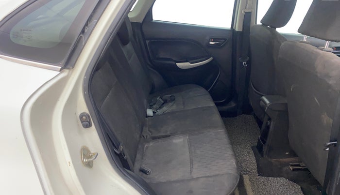 2016 Maruti Baleno ALPHA DIESEL 1.3, Diesel, Manual, 1,09,112 km, Right Side Rear Door Cabin