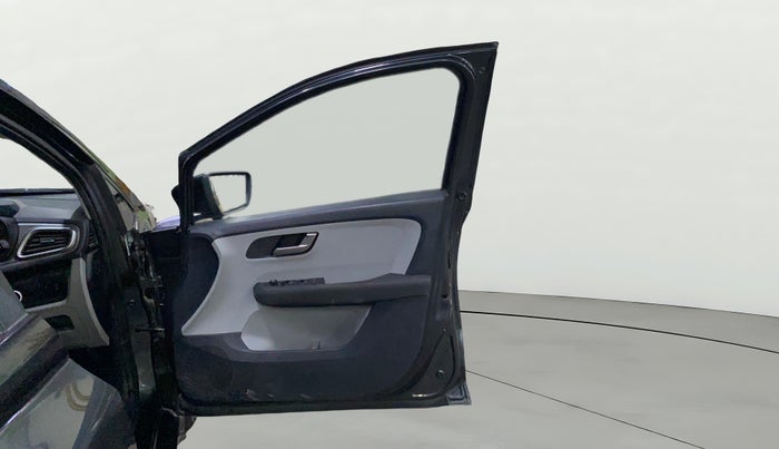 2021 Tata ALTROZ XZ PETROL, Petrol, Manual, 52,564 km, RHS Front Door