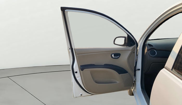 2017 Hyundai i10 SPORTZ (O) 1.2, Petrol, Manual, 35,320 km, LHS Front Door