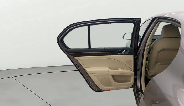 2014 Skoda Superb ELEGANCE 1.8 TSI AT, Petrol, Automatic, 74,204 km, LHS Rear Door