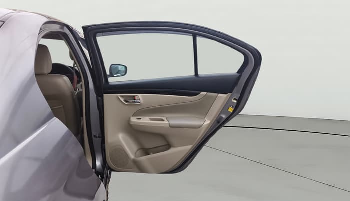 2017 Maruti Ciaz ALPHA  AT 1.4  PETROL, Petrol, Automatic, 94,064 km, RHS Rear Door