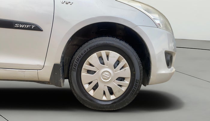 2014 Maruti Swift VXI, Petrol, Manual, 78,216 km, Right Front Wheel