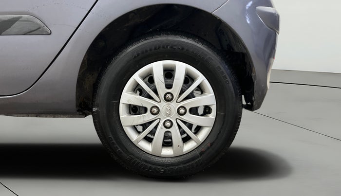 2015 Hyundai i10 SPORTZ 1.1, Petrol, Manual, 40,596 km, Left Rear Wheel