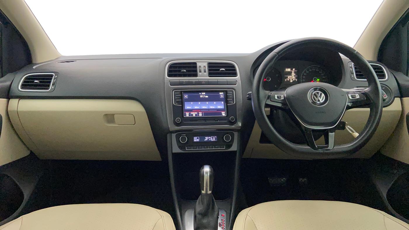 2021 Volkswagen Vento HIGHLINE PLUS 1.0L TSI AT, Petrol, Automatic, 68,261 km, Dashboard
