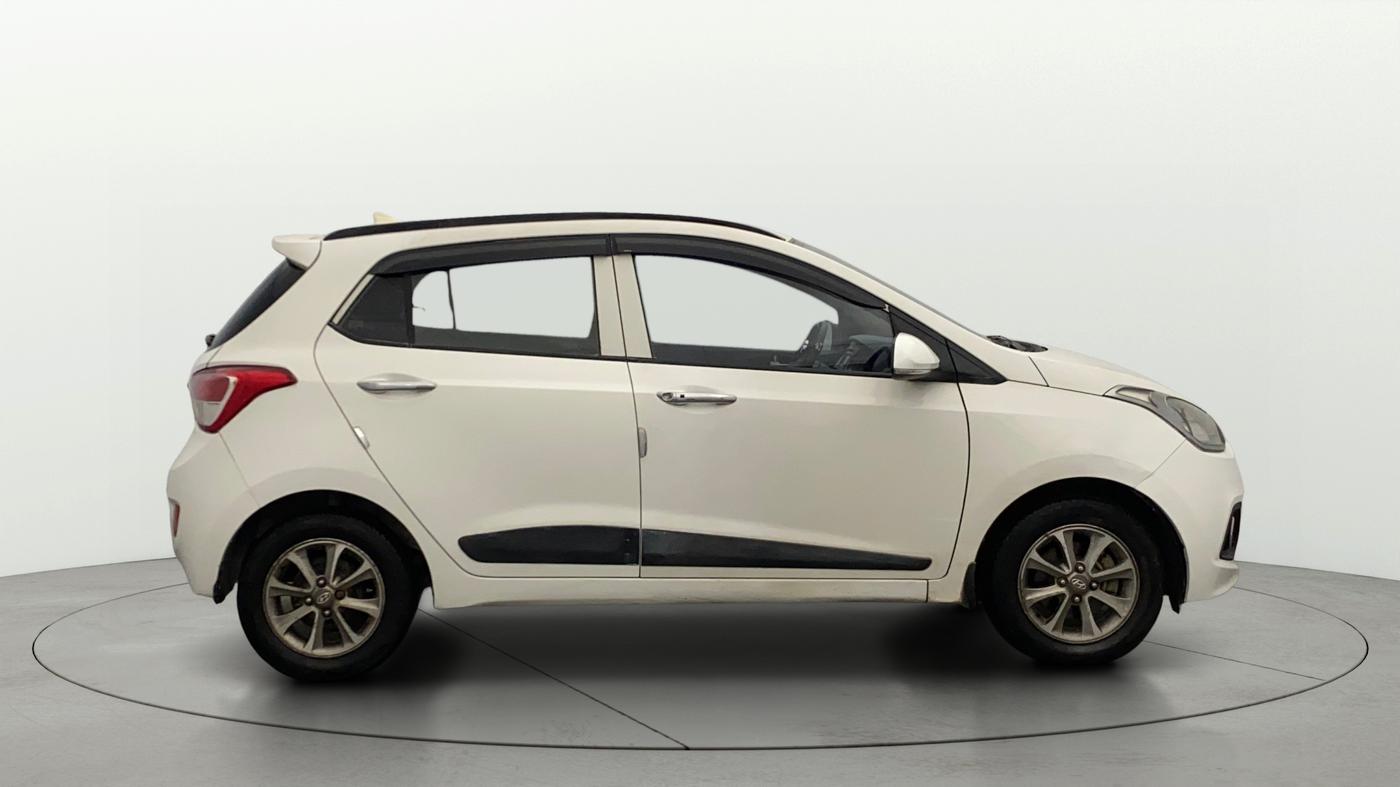 2016 Hyundai Grand i10 ASTA (O) 1.2 KAPPA VTVT, Petrol, Manual, 42,667 km, Right Side View