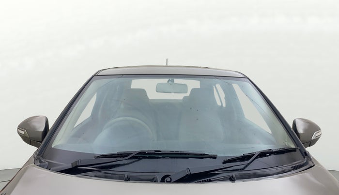 2017 Maruti Swift Dzire VXI, Petrol, Manual, 74,134 km, Front Windshield