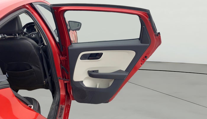 2021 Tata ALTROZ XT PETROL, Petrol, Manual, 35,953 km, RHS Rear Door