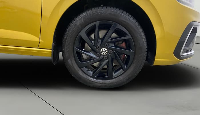 2022 Volkswagen VIRTUS GT PLUS TSI 1.5 EVO DSG, Petrol, Automatic, 1,06,421 km, Right Front Wheel