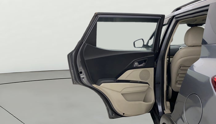 2022 Mahindra XUV300 W8 (O) 1.2 PETROL, Petrol, Manual, 46,114 km, LHS Rear Door
