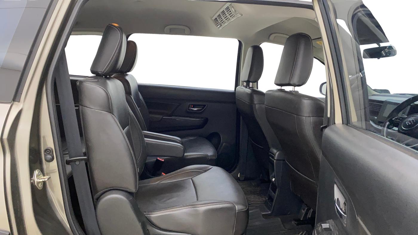 2021 Maruti XL6 ALPHA MT, Petrol, Manual, 28,412 km, Right Side Rear Door Cabin