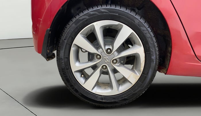 2017 Hyundai Elite i20 ASTA 1.2 DUAL TONE, Petrol, Manual, 94,608 km, Right Rear Wheel