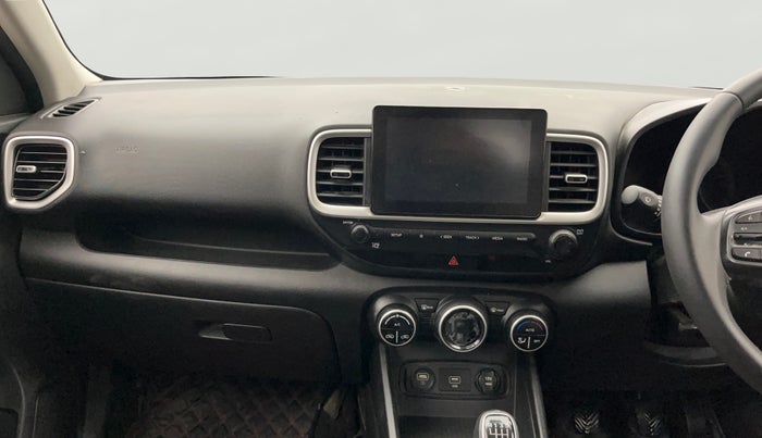 2021 Hyundai VENUE SX 1.0 TURBO, Petrol, Manual, 57,535 km, Air Conditioner