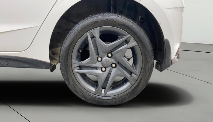 2021 Hyundai NEW I20 SPORTZ 1.2 MT, Petrol, Manual, 34,435 km, Left Rear Wheel