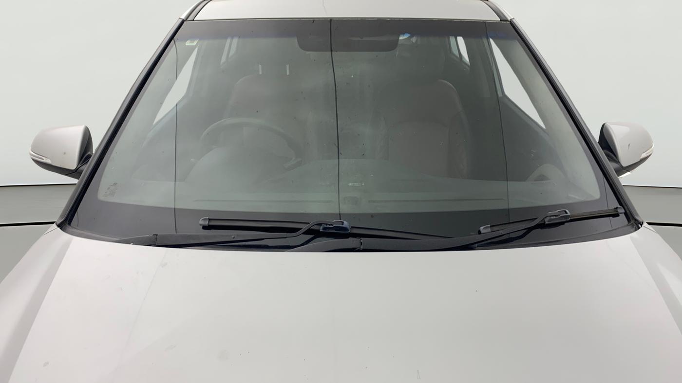 2016 Hyundai Creta SX PLUS 1.6 PETROL, Petrol, Manual, 1,05,128 km, Front Windshield