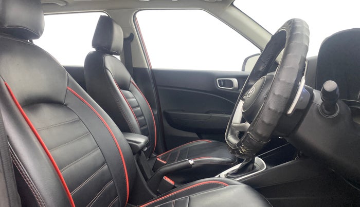 2021 Hyundai VENUE SX PLUS 1.0 TURBO DCT, Petrol, Automatic, 88,218 km, Right Side Front Door Cabin