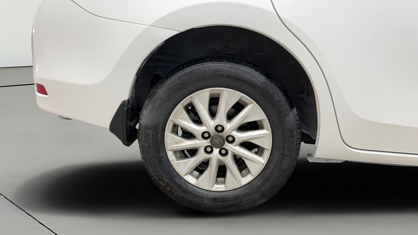 2018 Toyota Corolla Altis G PETROL, Petrol, Manual, 42,187 km, Right Rear Wheel