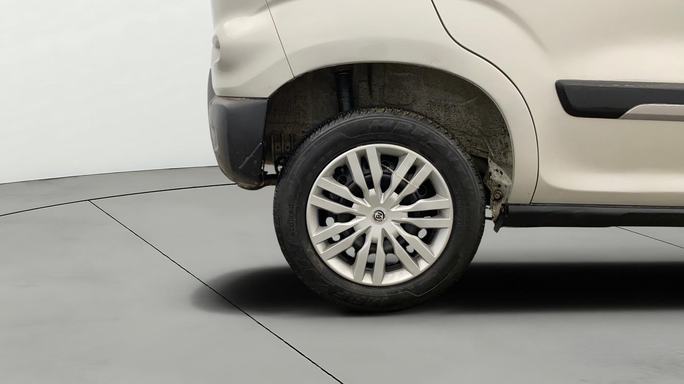2022 Maruti S PRESSO VXI+, Petrol, Manual, 40,419 km, Right Rear Wheel