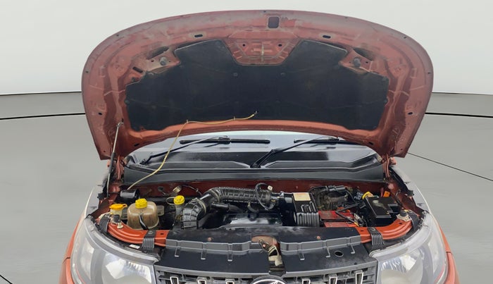 2016 Mahindra Kuv100 K8 D 6 STR, Diesel, Manual, 90,470 km, Open Bonet