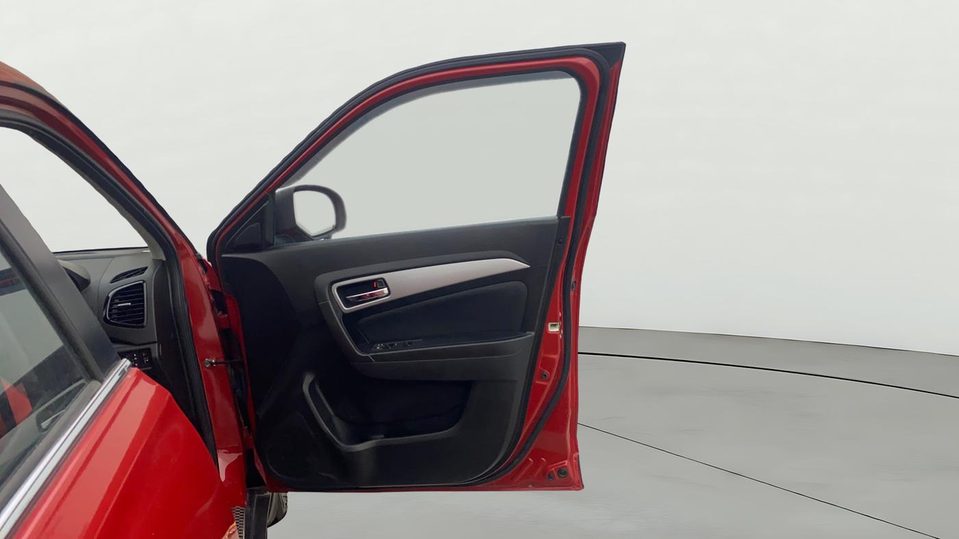 2022 Maruti BREZZA ZXI, Petrol, Manual, 26,789 km, RHS Front Door
