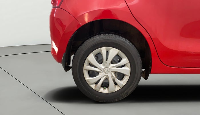 2019 Maruti Swift VXI, Petrol, Manual, 34,723 km, Right Rear Wheel